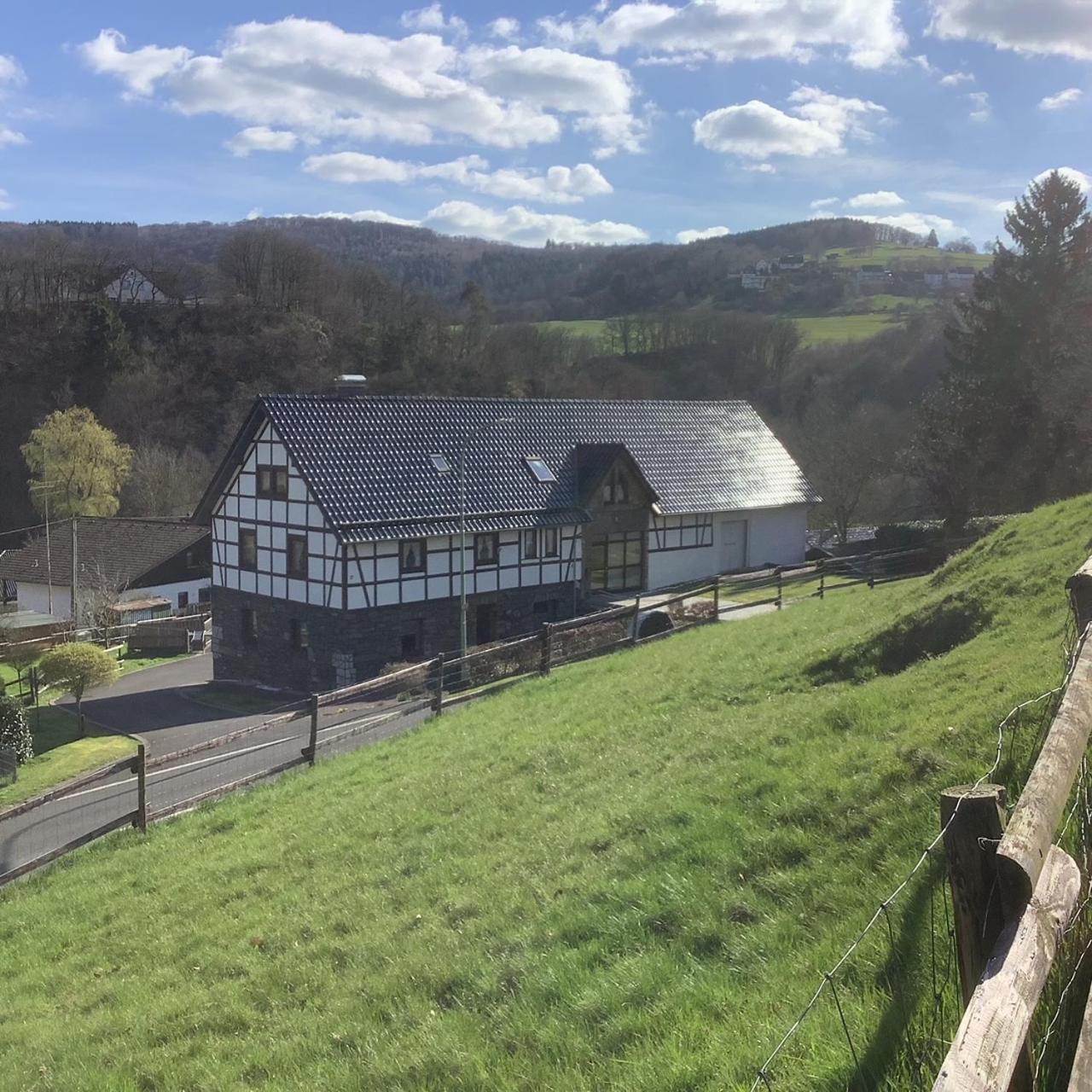 Berg Blick Eifler Bauernhaus Modern Restauriert Simmerath Kültér fotó